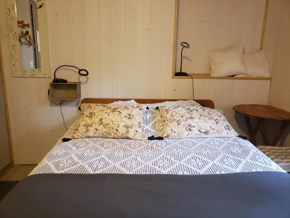 Auberge La Bergerie سانت-ماري-دي-كامبان المظهر الخارجي الصورة