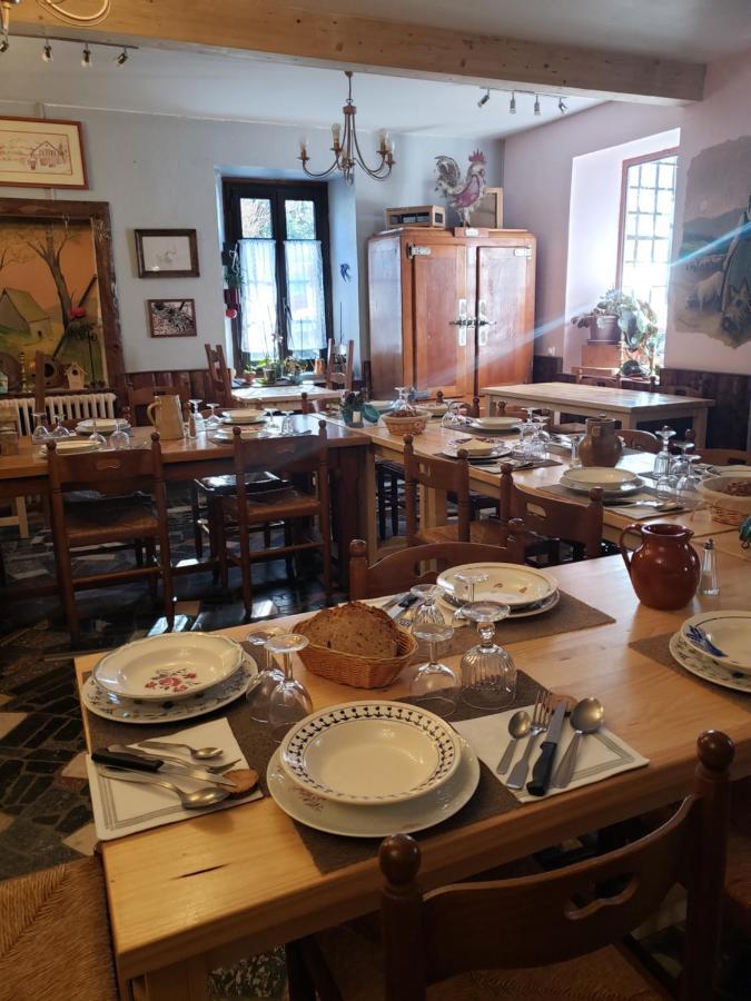 Auberge La Bergerie سانت-ماري-دي-كامبان المظهر الخارجي الصورة