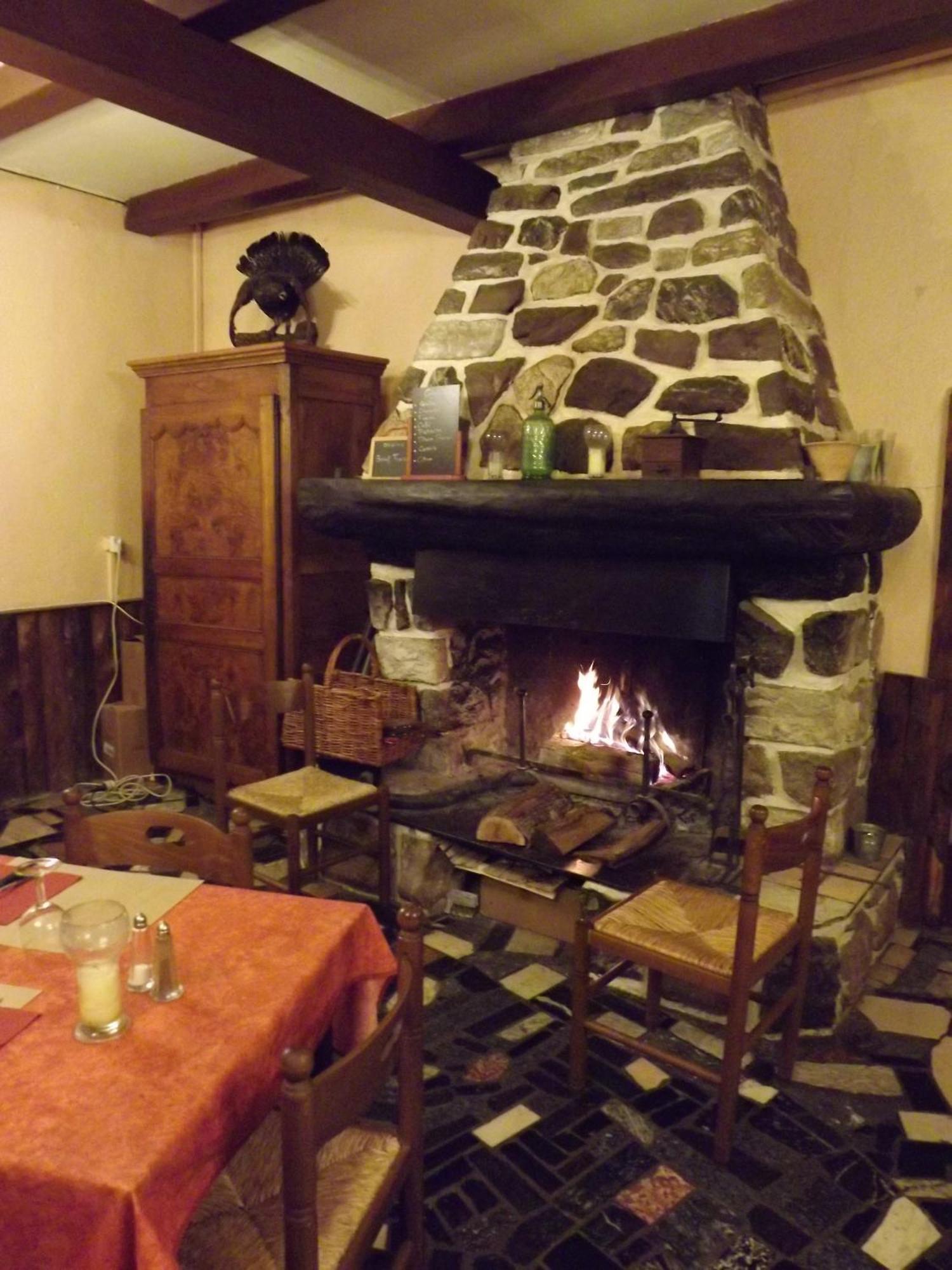 Auberge La Bergerie سانت-ماري-دي-كامبان المظهر الخارجي الصورة