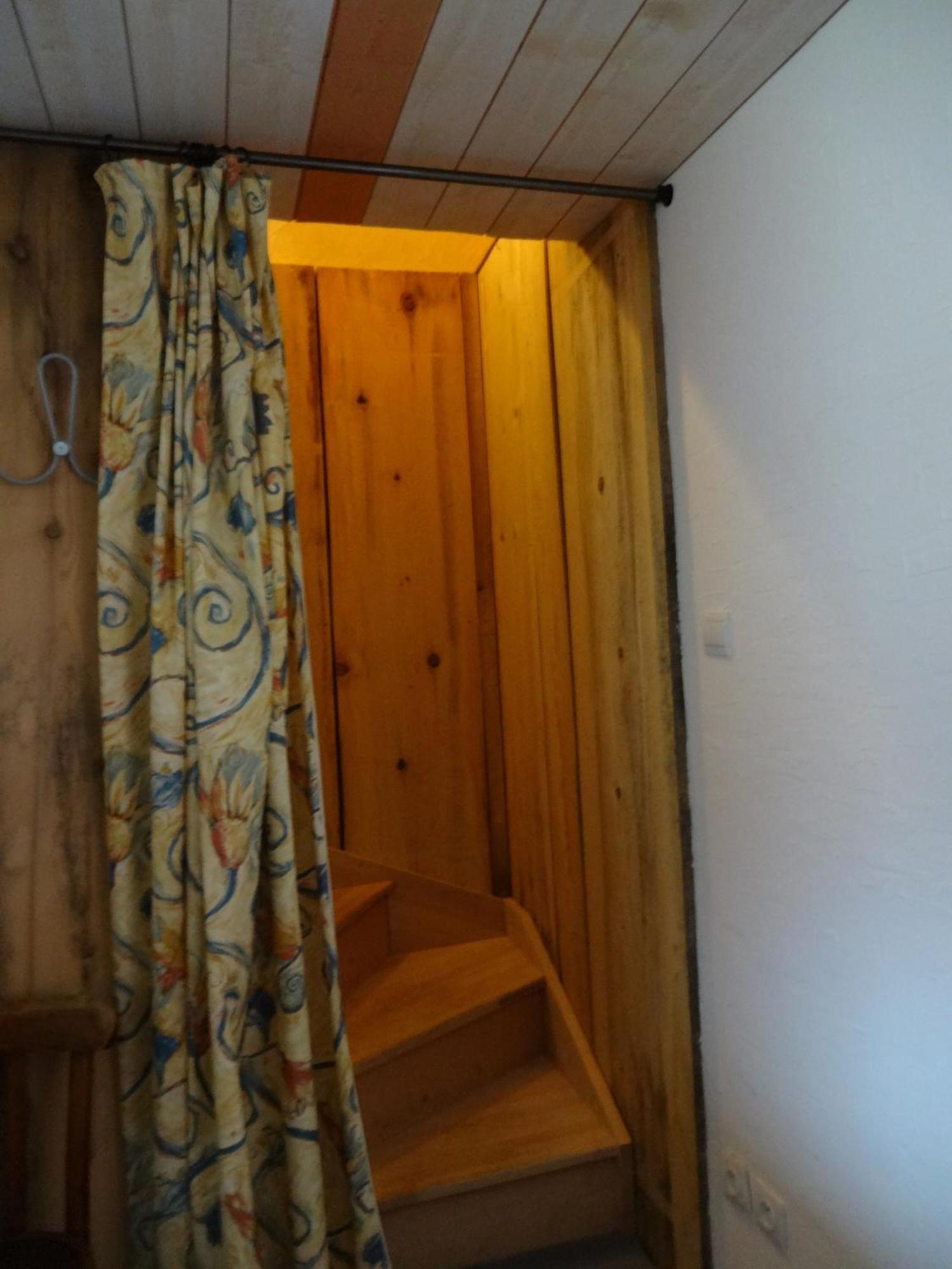 Auberge La Bergerie سانت-ماري-دي-كامبان الغرفة الصورة