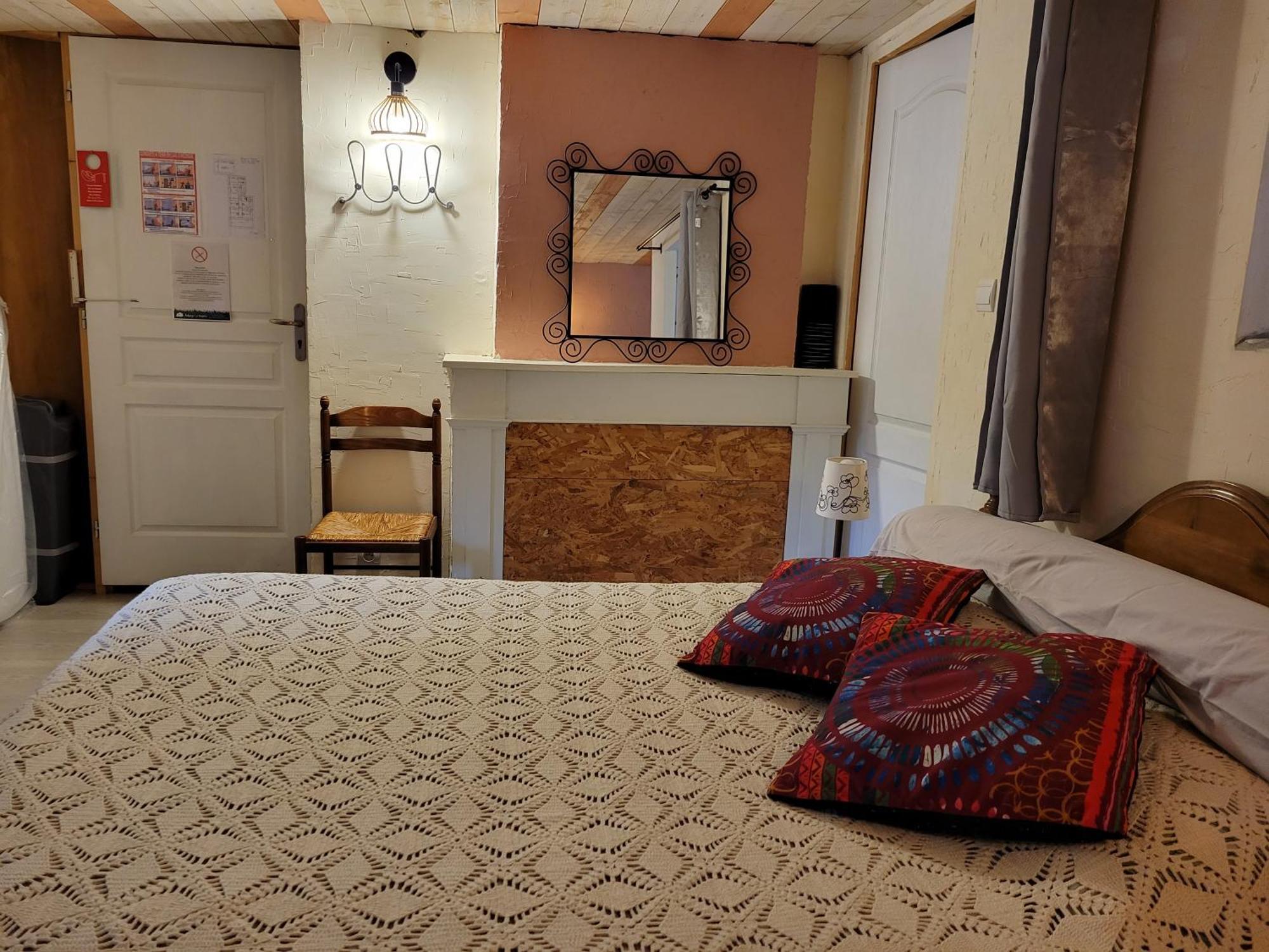 Auberge La Bergerie سانت-ماري-دي-كامبان المظهر الخارجي الصورة