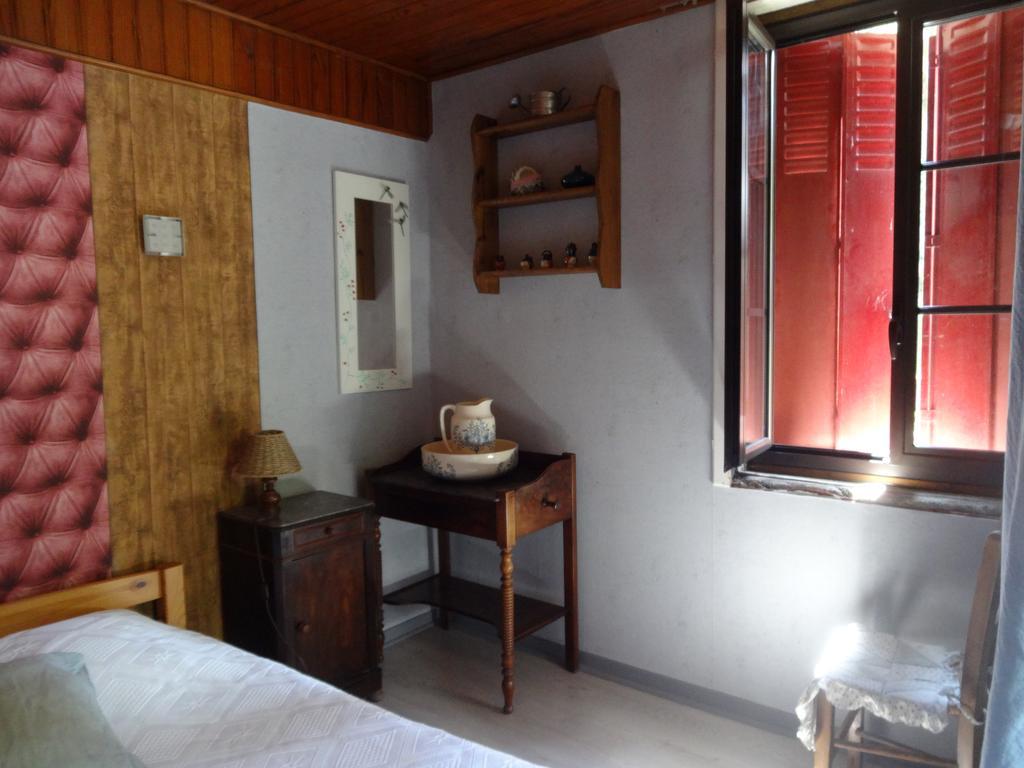 Auberge La Bergerie سانت-ماري-دي-كامبان المظهر الخارجي الصورة